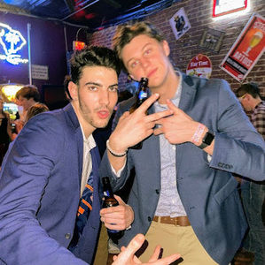 Meet your Posher, Riley